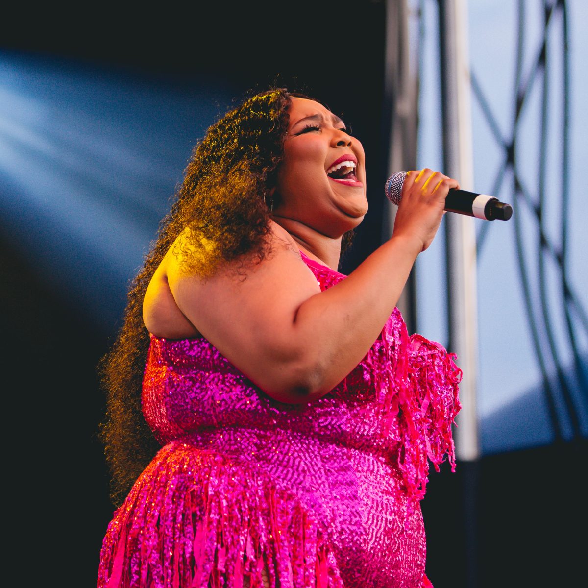 Lizzo Singing